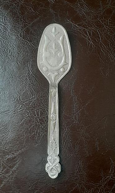lapatqa: Qədimi tort lapatqası təmiz əl işi — 1