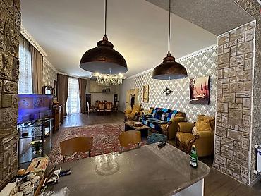 Bağ evlərinin kirayəsi: 400 kv. m, 7 otaqlı, Hovuzlu, İşıq, Su, Qaz — 8