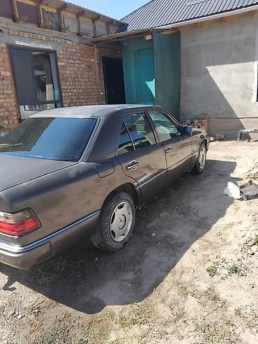 Унаа сатуу: Mercedes-Benz W124: 1993 г., 3 л, Кол менен иштөөчү, Дизель, Седан — 3