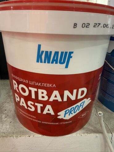 шпаклёвка: Финишная шпаклёвка Knauf Rotband Pasta PROFI. - Тип: готовая