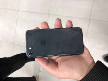 ayfon 6: IPhone 8, 256 GB, Black Titanium, Barmaq izi