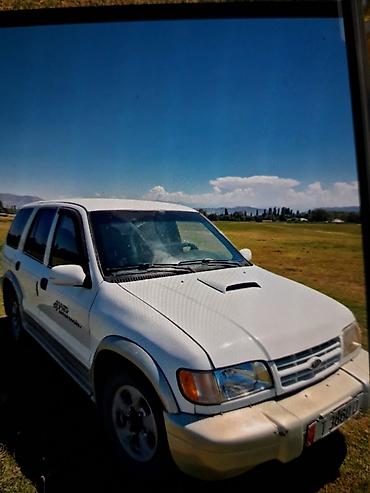 рул: Kia Sportage: 2000 г., Кол менен иштөөчү, Бензин, Жол тандабас — 4
