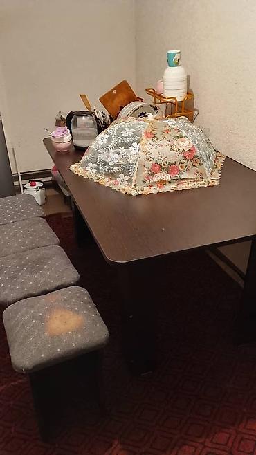 study table: Кухонный стол с табуретами - Прямоугольный кухонный стол из ЛДСП — 1