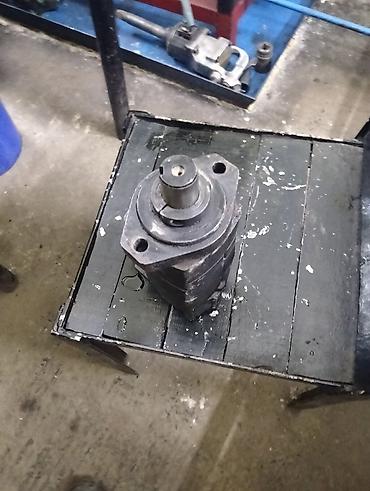 17 disk teker 4 bolt: Hidravlik motor – HM-1228-CH - Model işarəsi: HM-1228-CH (korpus — 2