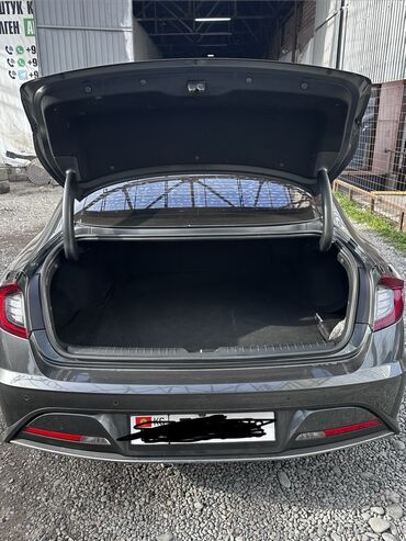 Hyundai: Hyundai Sonata: 2021 г., 2 л, Автомат, Газ, Седан at lalafo.kg — 11 Hyundai: Hyundai Sonata: 2021 г., 2 л, Автомат, Газ, Седан — 11