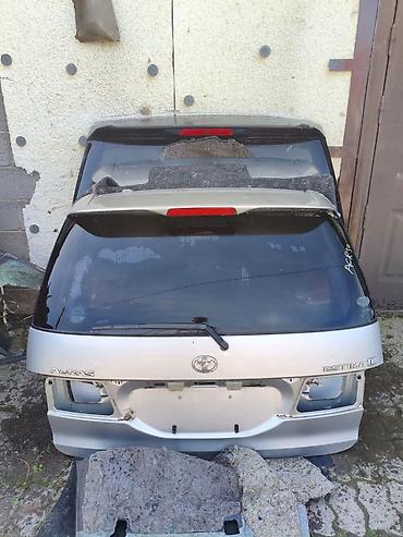 прадо 470: Крышка багажника Toyota, 2005 г., Б/у, Оригинал — 1