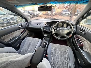 Honda: Honda Accord: 2000 г., 2 л, Автомат, Бензин, Седан — 11