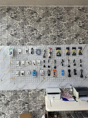 planşet kabro: 17kv telefon dükkanın bir hissesı arenda verilir. Duxu biznesi ile — 2