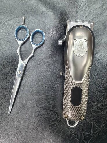 Инструменты и тележки для инструментов: Ножницы Парикмахерский