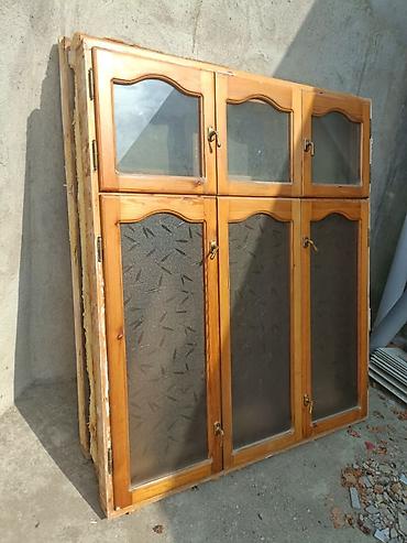 kreditle taxta: 2 ədəddir, birinin qiyməti 75 manatdır. Materialı düyünsüz quru şam — 1