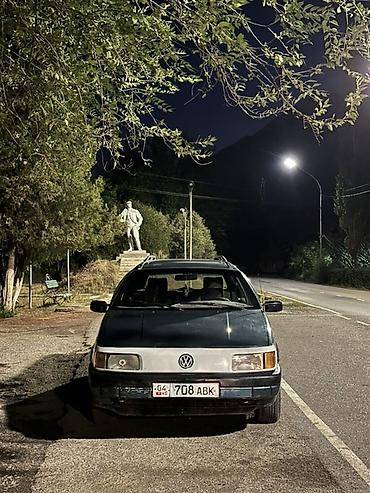 Volkswagen Passat Variant: 1989 г., 1.6 л, Механика, Бензин, Универсал
