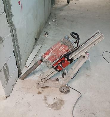 Beton işləri: Xidmət: Beton kəsmə və deşmə - Dəqiq kəsim və deşmə işləri: divar — 25