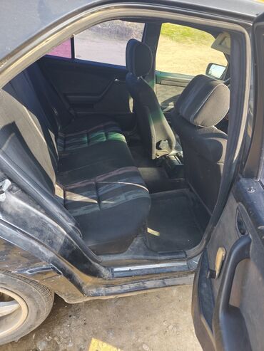 антенна на авто: Mercedes-Benz C-Class: 1993 г., 1.8 л, Автомат, Бензин, Седан