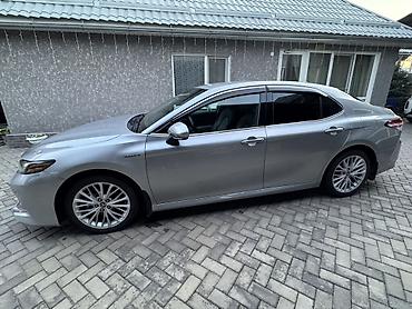 граната на камри 30: Toyota Camry: 2020 г., 2.5 л, Автомат, Гибрид, Седан — 5
