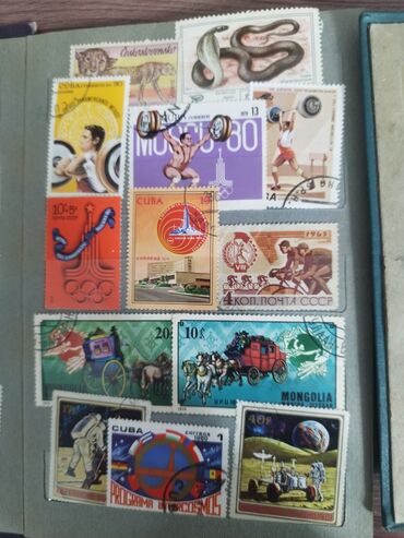 Markalar: Qədimi sovet dövrünün markaları.87 ədəddir.svet dövrünün 3 ədəd medalı — 6