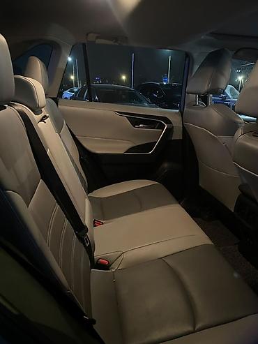 bmw x7 2019: Toyota RAV4: 2019 г., 2.5 л, Автомат, Бензин, Кроссовер — 4