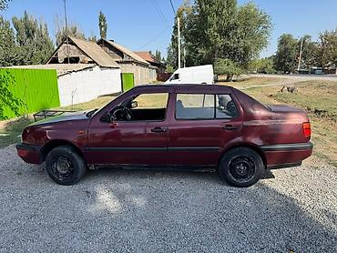 honda adyssey: Volkswagen Vento: 1993 г., Механика, Седан — 6