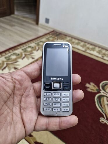 Rover: Samsung C5212 Duos, rəng - Qara, Düyməli, İki sim kartlı
