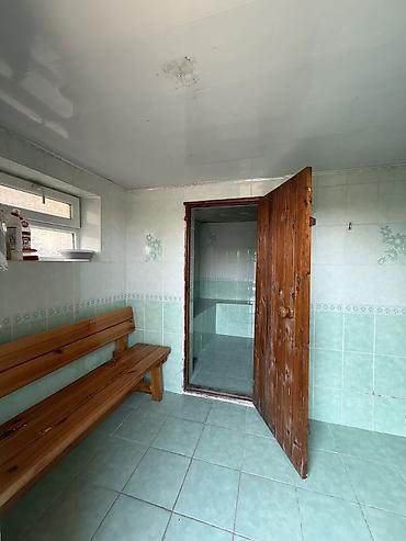 арашан купить: 4 комнаты, 90 м², 5 соток, Бишкек, Риэлтор — 6