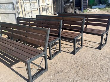 брекет уголь: Скамейка Металл, Со спинкой, Без крыши