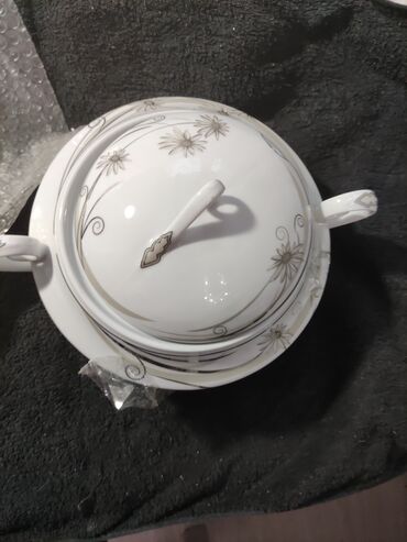 Наборы посуды: Продаю новый столово-чайный сервиз на 6 персон. Произведен в Иране на — 4