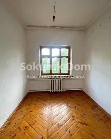 6 микрорайон: 🏠Продается участок с домом под бизнес в с. Сокулук, центр, около — 6