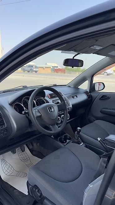jak авто: Honda Jazz: 2007 г., 1.4 л, Механика, Бензин, Хэтчбэк — 2