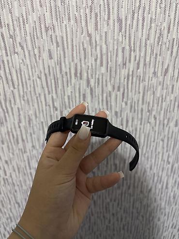 smart saat adapteri: Smart saat – qara rəng, düzbucaqlı sensor ekranlı model. - Silikon — 5