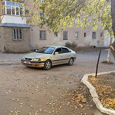 купить машину автомат недорого: Toyota Avensis: 2002 г., 1.8 л, Механика, Бензин, Лифтбек — 1