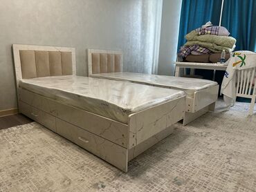 Односпальные кровати: Односпальная кровать, Новый, С матрасом, ЛДСП, длина - 2 см