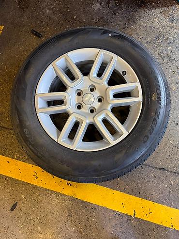 mf 10: Land Rover orijinal yüngül lehimli disk + Pirelli təkər komplekti - — 8