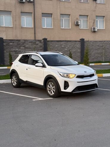 Kia: Kia Stonic: 2019 г., 1.4 л, Автомат, Бензин, Кроссовер