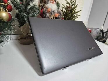 Lenovo: Intel Core i5, 8 GB OZU, 15.6 " — 6