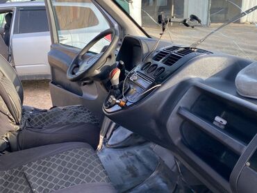 Mercedes-Benz: Mercedes-Benz Vito: 1999 г., 2.3 л, Механика, Дизель, Минивэн