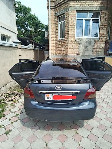 525: Toyota Belta: 2007 г., 1.6 л, Автомат, Бензин, Седан — 1