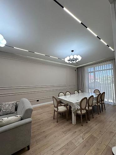 Үйлөр: 4 бөлмө, 250 м², 4 соток, Бишкек, Көк-Жар ж/м Кыймылсыз мүлк агенттиги — 2