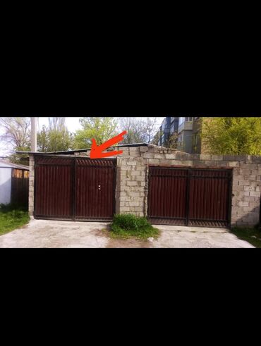 автомойка оборудование: Гараж/бокс из шлакоблока с воротами и отдельной входной дверью