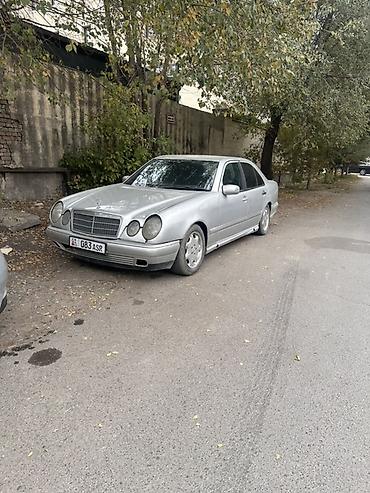 Mercedes-Benz E-Class: 1996 г., 3.2 л, Автомат, Бензин, Седан