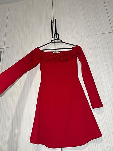 Kokteyl donlar: Qadın paltarları dəsti 1) Qara qipurlu don - Rəng: qara - Material — 9