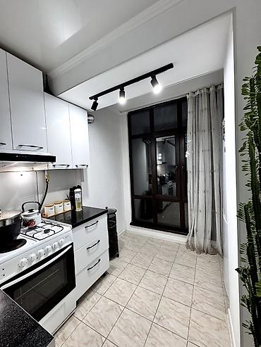 Продажа квартир: 3 комнаты, 60 м² — 6