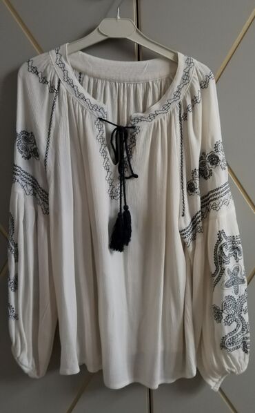 Köynək və bluzalar: Qadın bluzu – tünd narıncı/qırmızı (burgundy) rəngdə, uzunqollu, öndən -da lalafo.az — 7 Köynək və bluzalar: Qadın bluzu – tünd narıncı/qırmızı (burgundy) rəngdə, uzunqollu, öndən — 7