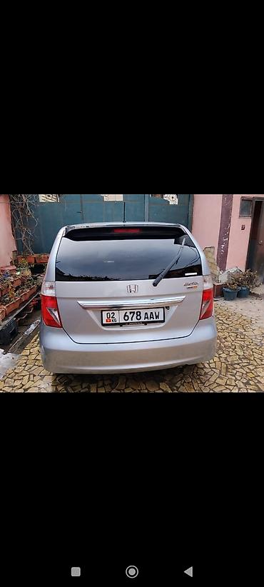 terrano 2: Honda Edix: 2004 г., 2 л, Автомат, Бензин, Минивэн — 4