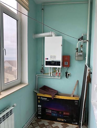 Mənzillər: 2 otaqlı yeni binada 60 kv. mənzil kirayə verirəm.balkonlu Mənzildə — 6