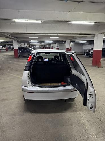 Toyota: Toyota Raum: 2000 г., 1.5 л, Автомат, Бензин, Минивэн — 8