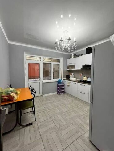 Продажа домов: Дом, 350 м², 8 комнат, Агентство недвижимости, Косметический ремонт — 12