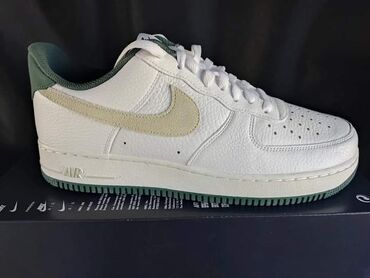 obuca za plivanje: Nike Air Force 
Broj 45
Gaziste 29
Cena 12700 dinara