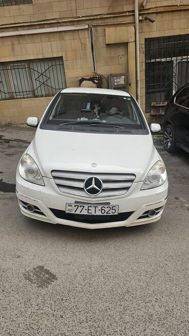 polimer gil harda satilir: Mercedes-Benz B 180: 1.7 l | 2010 il Sedan