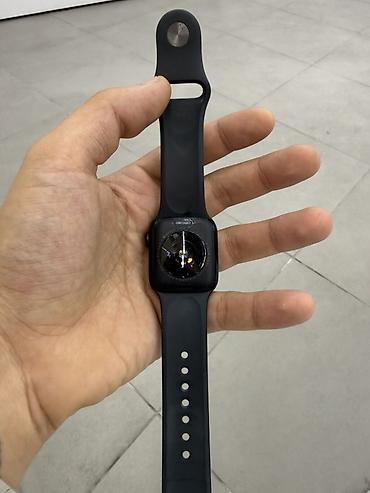 iphone 11 pro max irşad: Apple Watch Series 9 -SE qara rəng. Pil 89 % .Heç bir problemi yoxdu — 2