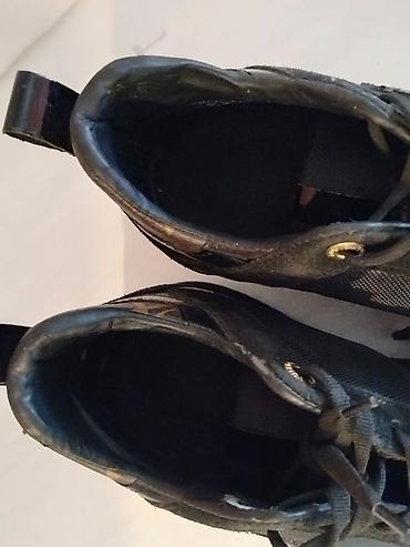 patike starke: Zenske patike Louis Vuitton Run Away broj 40 Odlicno stanje Broj 40 — 4