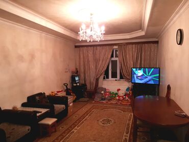 Həyət evləri və villaların satışı: 4 otaqlı, 140 kv. m, Orta təmir -da lalafo.az — 8 Həyət evləri və villaların satışı: 4 otaqlı, 140 kv. m, Orta təmir — 8